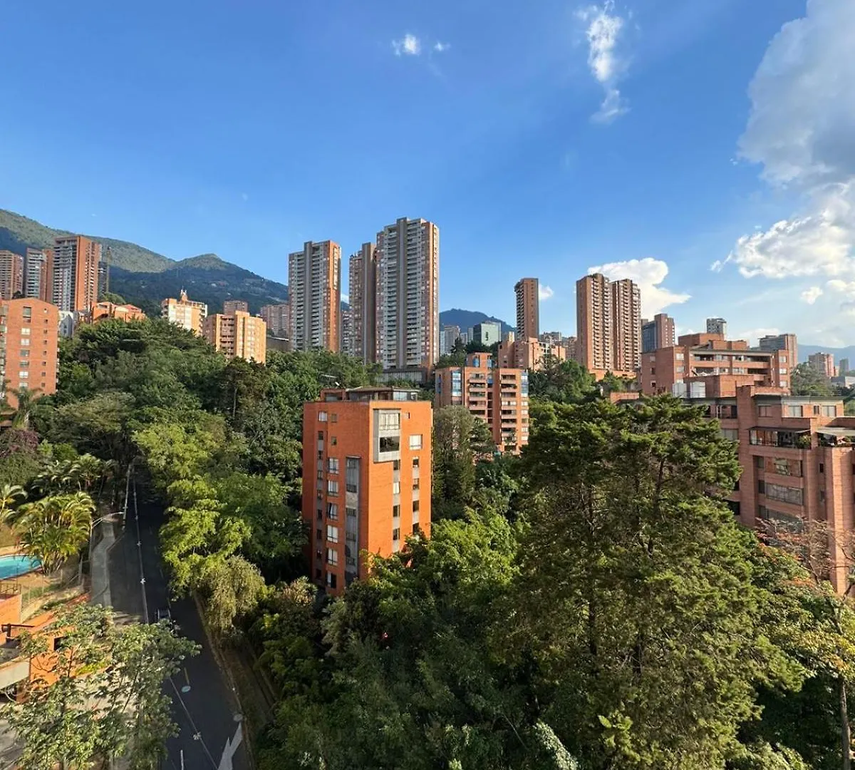 Comodo Apto Poblado 2 Habitaciones Medellín 0*,  Kolombiya